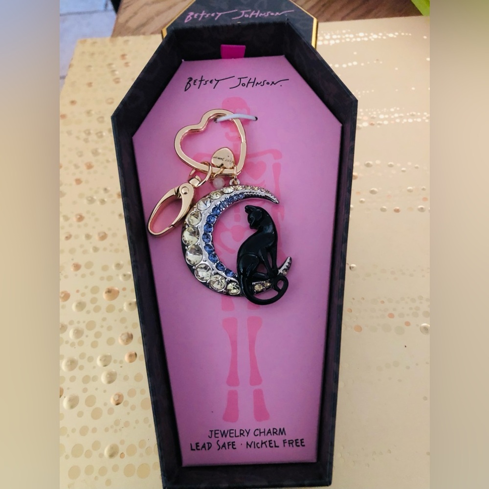 Auth. Betsey Johnson Key Chain, Purse Charm - Black Cat On Crystal Moon NIB